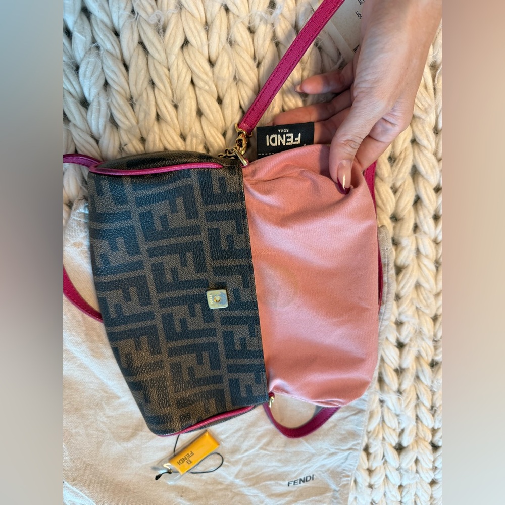 Authentic FENDI 2015 Zucca Pink cyclamin & Tobacco Mini Pouch wt boxtagsdustbag - Picture 17 of 17